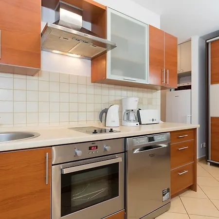 Jantar Holiday - Wylotowa Апартаменты *